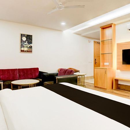 Palette Calista Premium Resort Samalkha Buitenkant foto