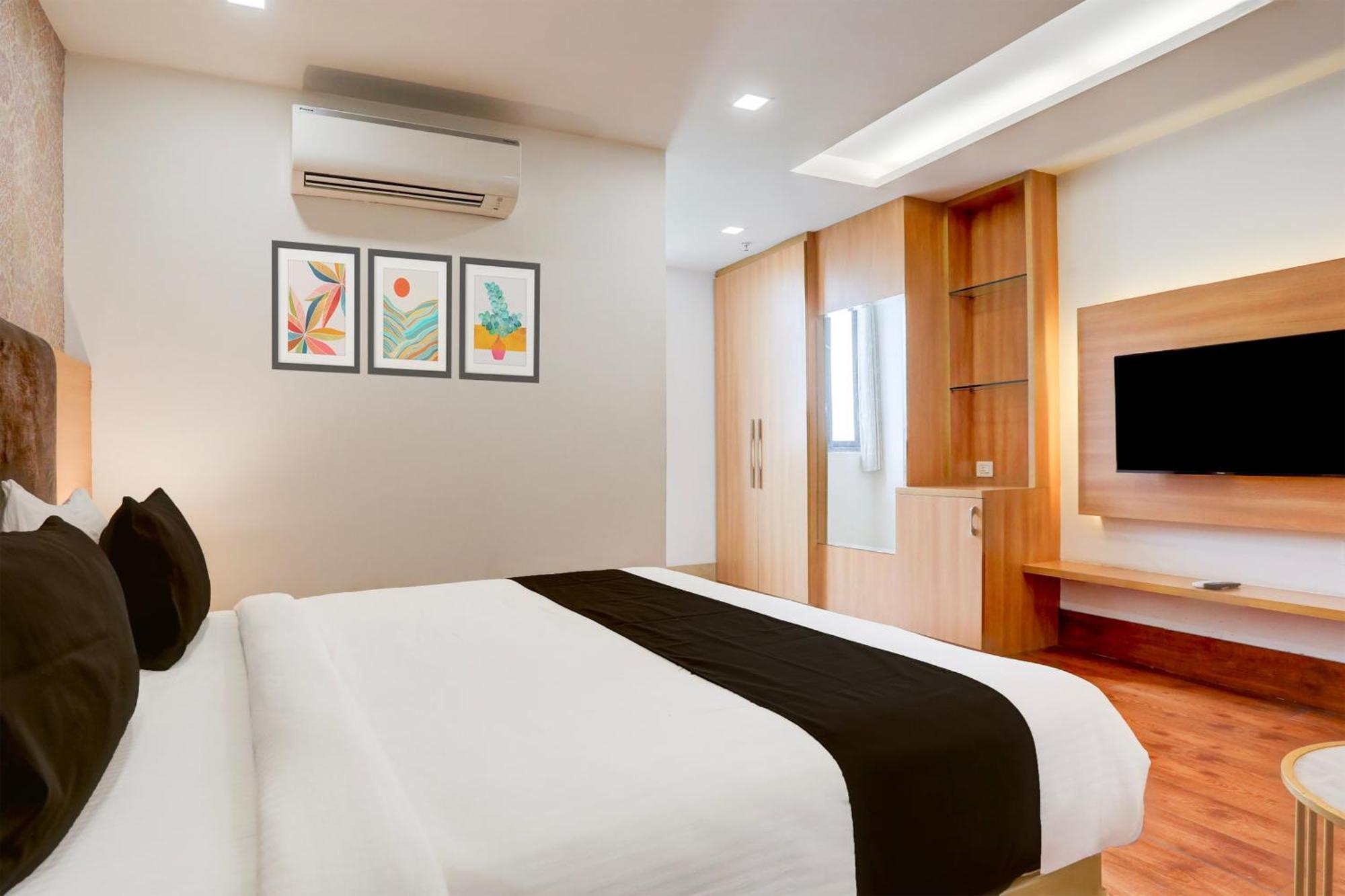 Palette Calista Premium Resort Samalkha Buitenkant foto