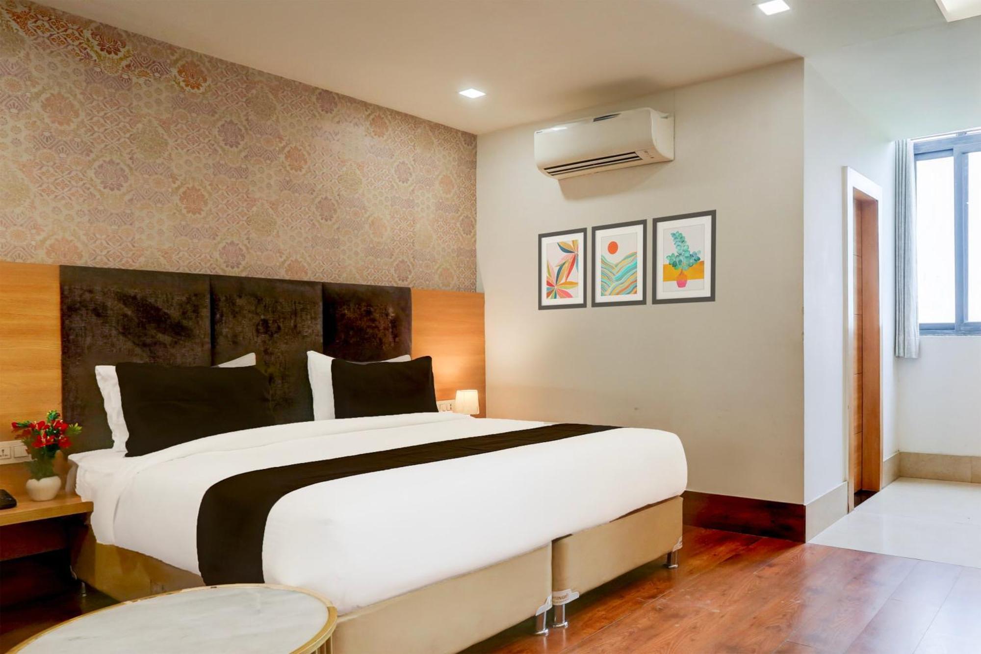 Palette Calista Premium Resort Samalkha Buitenkant foto