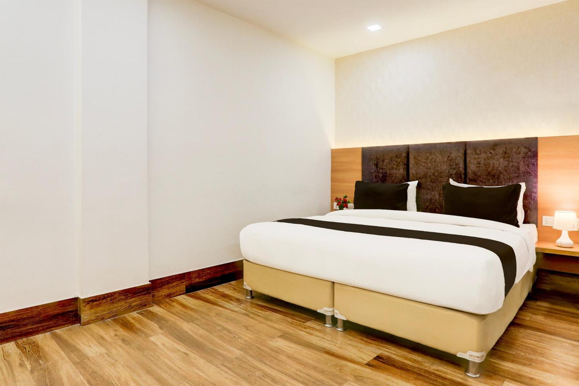 Palette Calista Premium Resort Samalkha Buitenkant foto