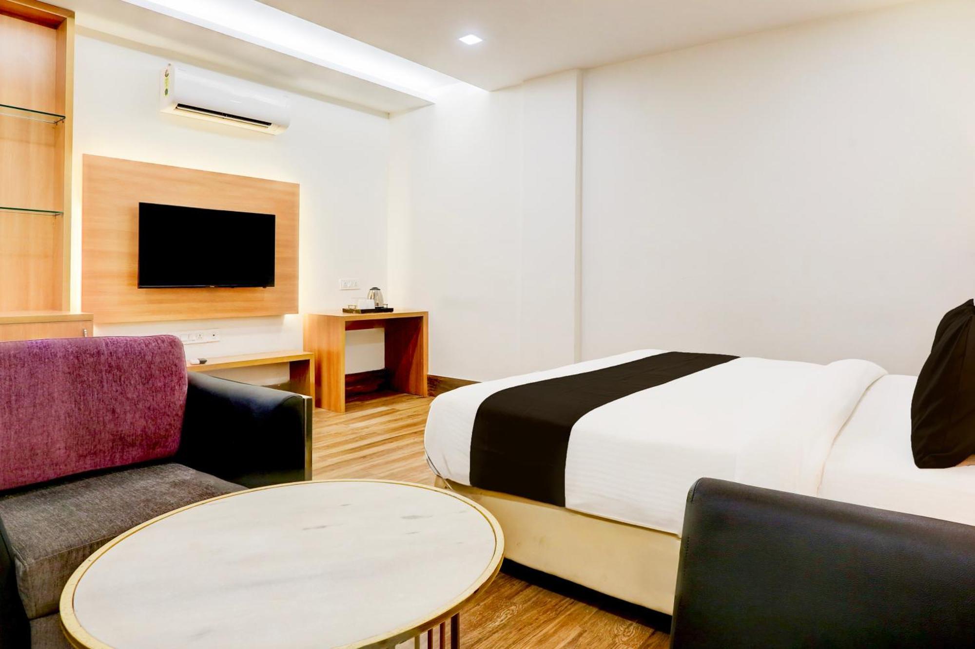Palette Calista Premium Resort Samalkha Buitenkant foto