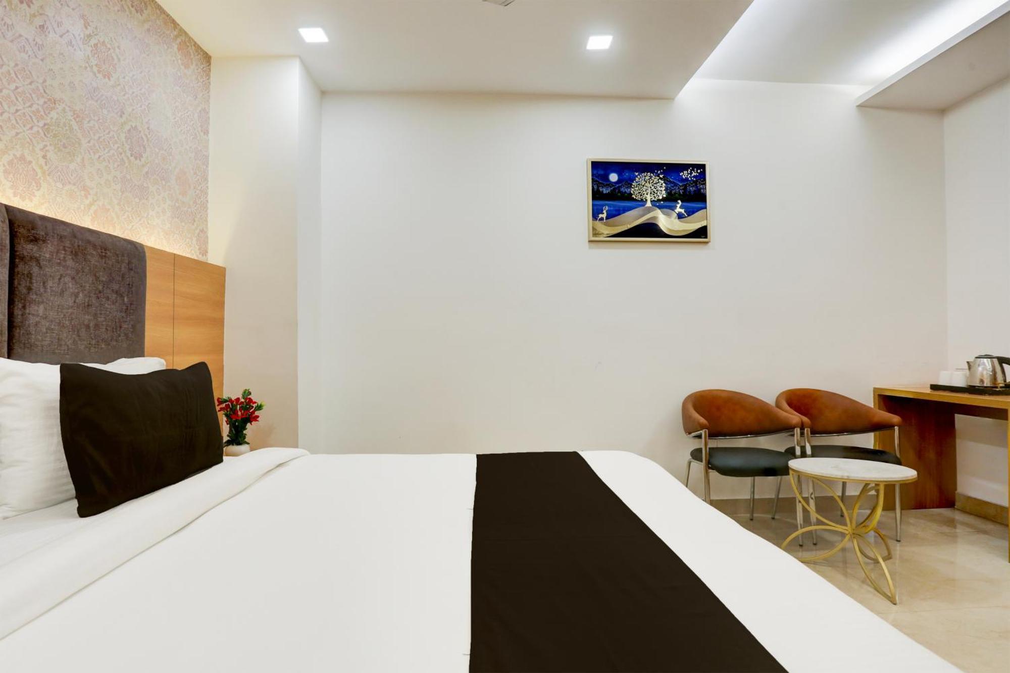 Palette Calista Premium Resort Samalkha Buitenkant foto